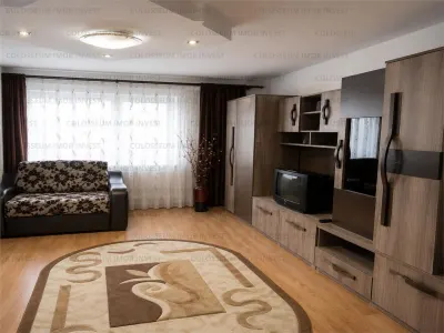 Apartament 2 camere | 60 mp | Gradina proprie | Zona Tractorul - Brasov