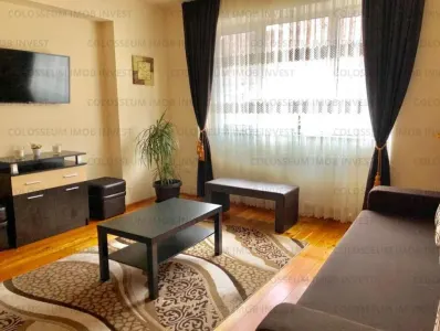 Apartament 3 camere | Decomandat | 82 mp | Centrul Istoric - Brasov