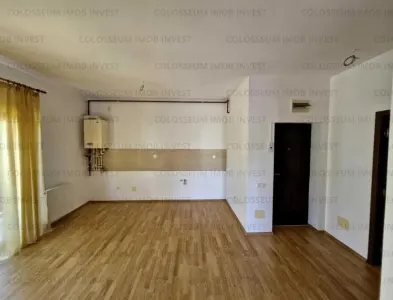 Apartament 3 camere | Decomandat | 2 Balcoane | Zona Sanpetru - foto 3