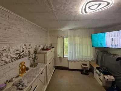 Apartament 3 camere | 70 mp | Terasa 60 mp  | Zona Calea Bucuresti - foto 3
