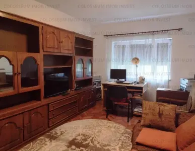 Apartament 3 camere | Bloc Tip Vila | Parcare+Boxa | Zona Racadau - foto 1