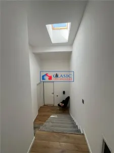 Inchiriere casa moderna 4 camere teren 500 mp in Dezmir - foto 4