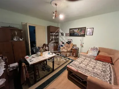 Casa in curte comuna cu acces separat langa Colegiul Banatean - foto 2