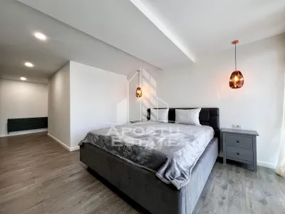 Casa de lux cu 5 camere, 4 bai, piscina privata , zona Aradului - foto 13