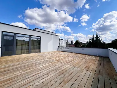 Casa de lux cu 5 camere, 4 bai, piscina privata , zona Aradului - foto 3