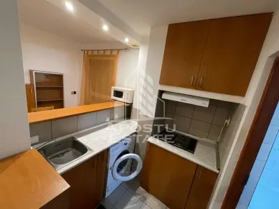 Apartament 1 camera, decomandat, zona Centrala - foto 5