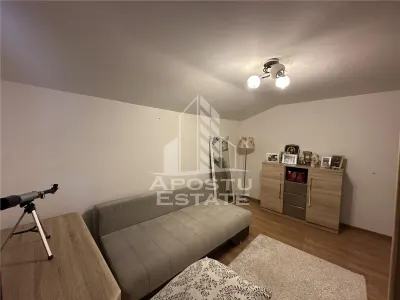 Duplex cu 4 camere si 2 bai complet mobilat si utilat in Giroc. - foto 18