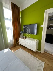 Airbnb ultracentral, in Timisoara, Piata Victoriei cladire restauranta - foto 2