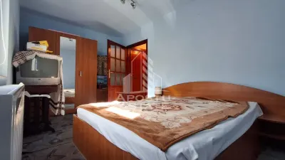 Apartament 3 camere la parter – ideal locuinta sau afacere, - Arad