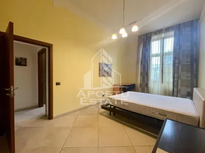 Apartament 3 camere, curte cu acces auto, ULTRACENTRAL - foto 6