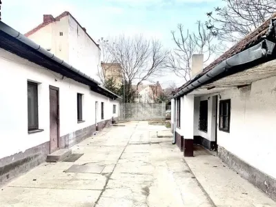 Spatii depozitare cu teren 1100 mp, zona Elisabetin - Timisoara