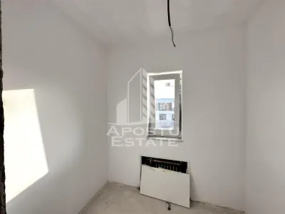 Jumatate de duplex cu 5 camere de vanzare, despartit, Dumbravita - foto 11