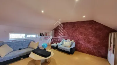 Casa individuala cu 7 camere si garaj,Dumbravita - foto 15