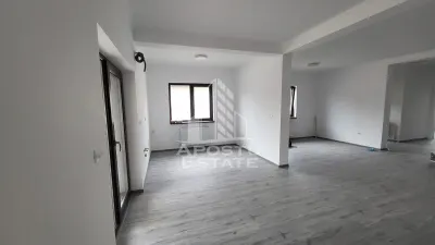 Duplex nou pe parter,vatra veche Sag - Sag