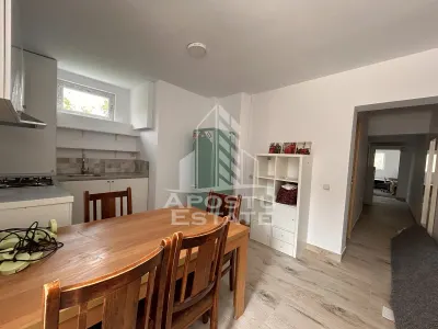 Cladire renovata 2025, 9 camere - foto 2