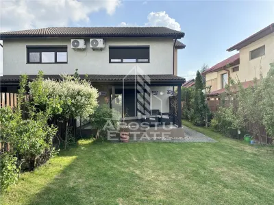 Jumatate de duplex cu 4 camere de vanzare, Dumbravita Timis - foto 1