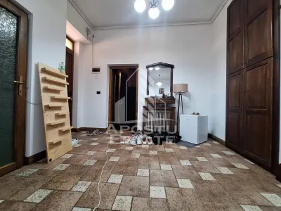 Apartament 2 camere, 60 mp utili, zona Centrala - foto 5