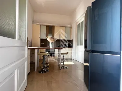 Apartament cu 4 camere 180mp loc de parcare zona centrala - foto 10