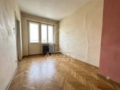 Apartament 3 camere de vanzare, 2 bai, zona Soarelui, Timisoara - foto 4