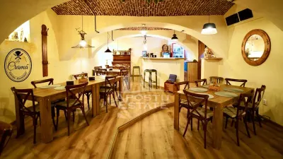 Afacere la cheie, in apropierea Castelului Corvinilor in Hunedoara - foto 11