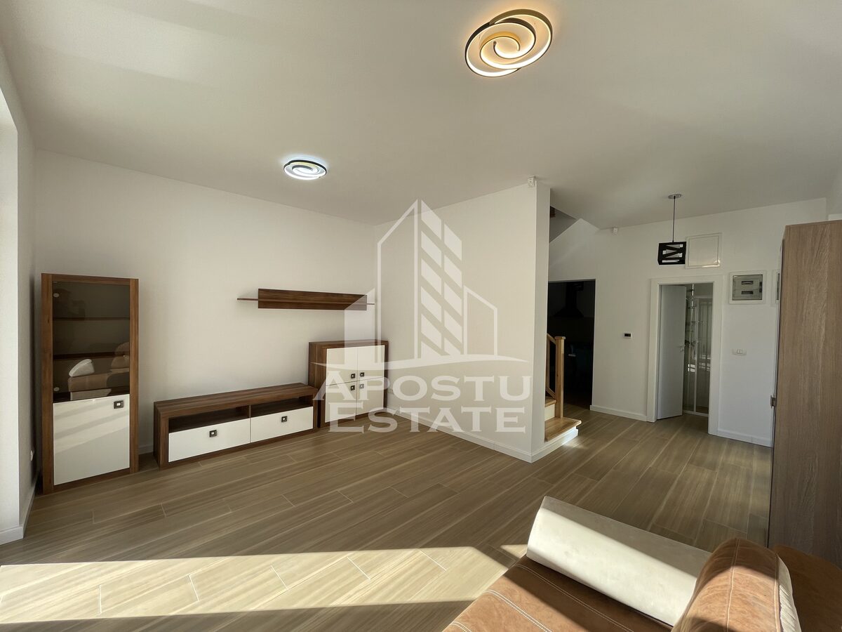 Apartament pentru birouri,  120 mp, P+M,  Zona Circumvalatiunii - Timisoara