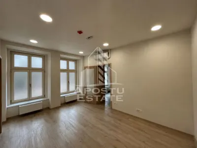 Spatiu birouri, SAD, 37 mp, Zona Ultracentrala Piata Unirii - Timisoara