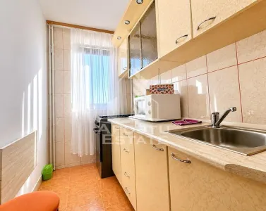 Apartament de vanzare 3 camere, 54 mp utili, zona Fortuna - foto 4