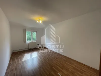 Apartament pentru birouri ,70 mp,  Zona Aradului - foto 2