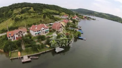 Casa individualapretabil pensiune pe Clisura Dunarii - Eselnita