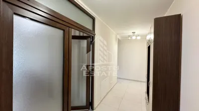 Apartament de vanzare cu 3 camere, etajul intai, Dumbravita - foto 11