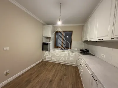 Duplex cu 4 camere de vanzare, P+ E ,127Mp, in Sacalaz - foto 2