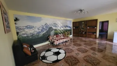 Casa individuala cu 6 camere,2 bai,teren de 1017 mp Pischia Central - foto 2