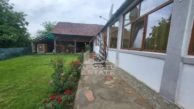 Casa individuala cu 6 camere,2 bai,teren de 1017 mp Pischia Central - foto 19