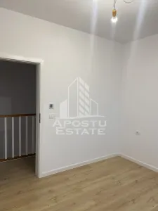 Duplex cu finisari de lux in cartier rezidential Remetea Mare,Bucovat - foto 4