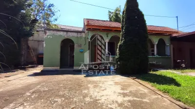 Casa la curte comuna 4 camere, zona Centrala - foto 14