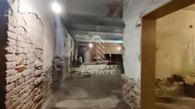 Spatiu Comercial Bulevardul Revolutiei - foto 4