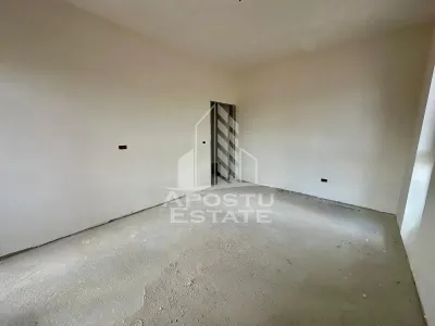 Apartament cu 2 camere, etaj intermediar, decomandat, Giroc - foto 2