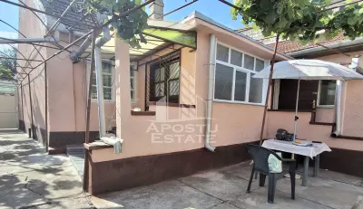 Casa 4 camere,Teren 360 mp Micalaca Garaj, Gradin - foto 1