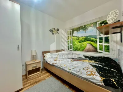 Apartament 2 camere, zona Intim - foto 3