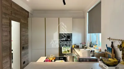 Jumatat de duplex cu 5 camere de vanzare in Dumbravita - foto 5