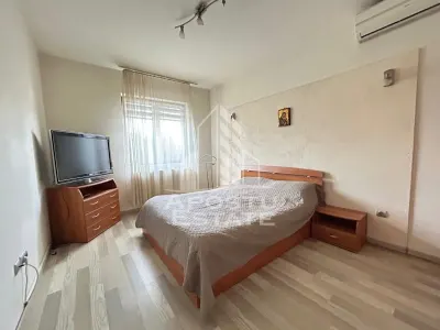 Vila cu teren 920 mp, pentru familie sau investitie in Timisoara - foto 13