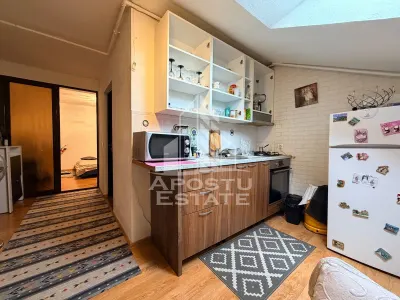 Apartament cu 2 camere, decomandat, la asfalt in Chisoda - foto 4