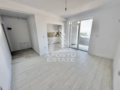 Apartament cu 2 camere, bucatarie separata disponibil imediat - foto 2