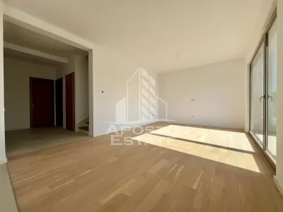Casa Eco cu 4 camere, 2 bai, in Dumbravita - foto 1