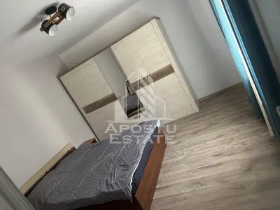 Doua apartamente la curte comuna , zona Iosefin - foto 4
