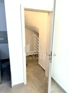 Triplex cu 3 camere,2 bai,mobilat si utilat,Dumbravita - foto 7