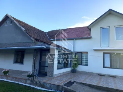 Casa, de vanzare, in Curtici. - foto 20