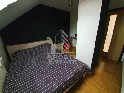 Apartament pe 4 camere, renovat complet la curte comuna in Balcescu - foto 10