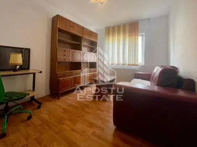 Apartament decomandat cu 3 camere - zona Centrala - foto 11