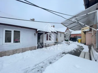 Casa la curte comuna - zona UTA - foto 11